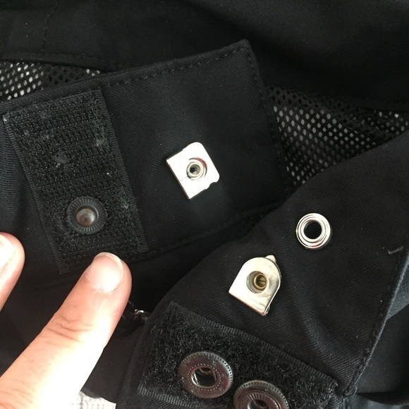 Roxy black endurance series snow pants. Medium - Picture 12 of 14